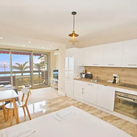 Promenade - Cosy Sea Front Nice